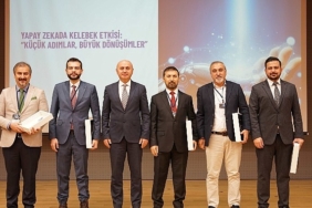 dijital-donusum-yesil-yapay-zekayi-ortaya-cikardi.jpg