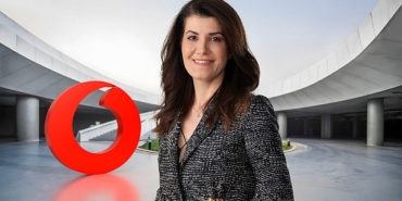 vodafone-red-business-kullanicilari-2024te-hat-basina-8-bin-tl-tasarruf-sagladi.jpg