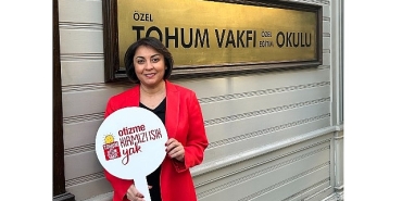 2-nisan-dunya-otizm-farkindalik-gununde-otizmli-bireylerin-esit-haklara-erisimi-icin-otizmekirmiziisikyak.jpg