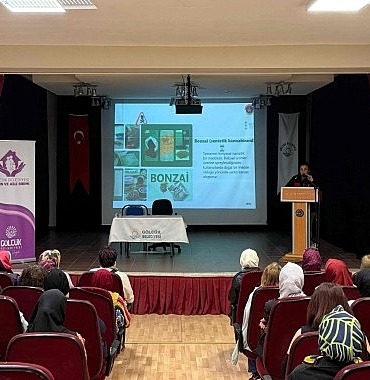 golcuklu-kadinlara-en-iyi-narkotik-polisi-anne-semineri.jpg