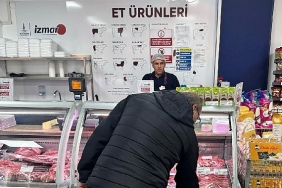 izmirli-izmari-bagrina-basti.jpg