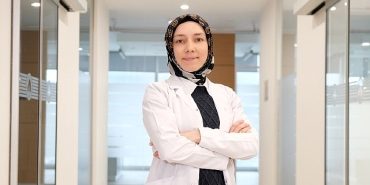 implant-cevresinde-olusabilecek-enfeksiyona-dikkat.jpg