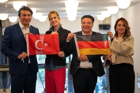 wilma-ellesten-turk-alman-is-koprusune-destek.jpg