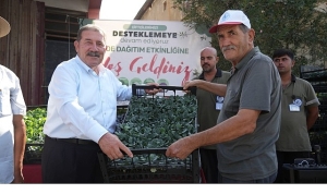 yuzde-50-hibeli-kislik-sebze-fidesi-destegi-ureticilerle-bulustu.jpg