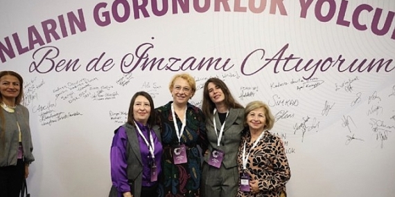 uluslararasi-cesme-kadin-liderler-zirvesi-basladi.jpg