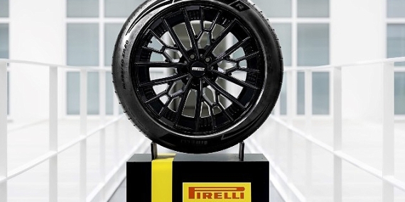 pirelli-p-zero-r-ve-p-zero-trofeo-rs.jpg
