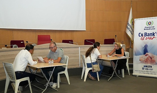 gaziemir-belediyesinden-istihdama-tam-destek-cv-bank-2-yilda-2-bin-171-kisiye-is-kapisi-acti.jpg