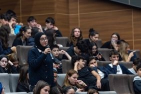 Başkan Büyükakın’dan gençlere kariyer tavsiyesi:  “Hata yapmaktan korkmayın”